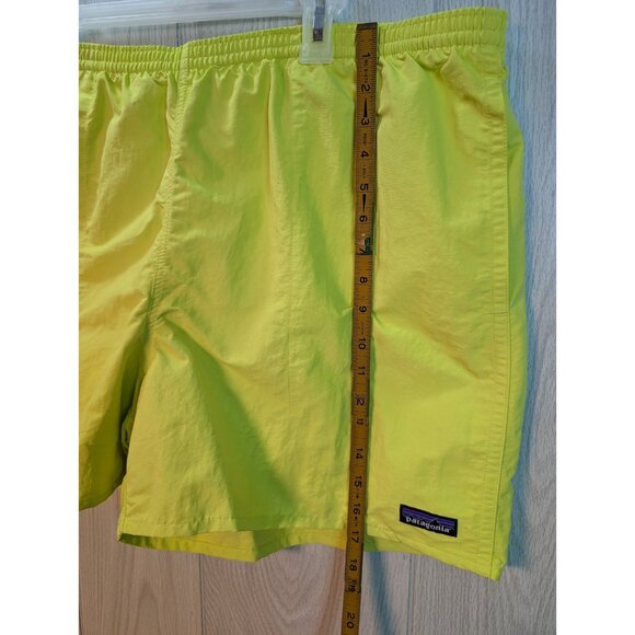 Patagonia Shorts Men's Phosphorus Green Baggies 5" Lined Quick Dry NWT XXL - Picture 5 of 8